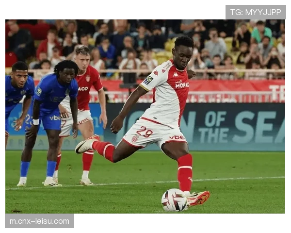 扎卡里亚带伤坚守 摩纳哥队长展现领袖担当 扎卡里亚带伤坚守 摩纳哥队长展现领袖担当